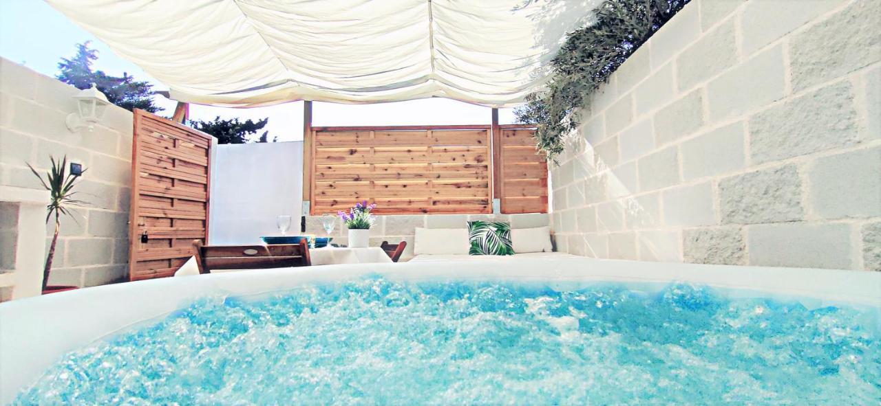La Calita Escondida - Jacuzzi Y Cocina En Terraza Privada - Piscina Y Parking Gratis Apartment Chiclana de la Frontera Luaran gambar